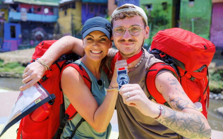 Romain et Laura vainqueur de la 18ème saison de Pekin Express ce soir à 20h en podcast sur notre site onecoutelatele.com