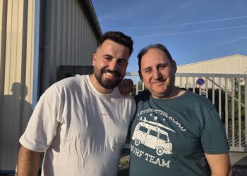 Dylan Lapassade en interview exclusive juste avant les battles de The Voice dans Chut on écoute la télé